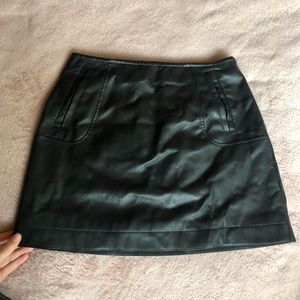 Leather skirt **pockets!!